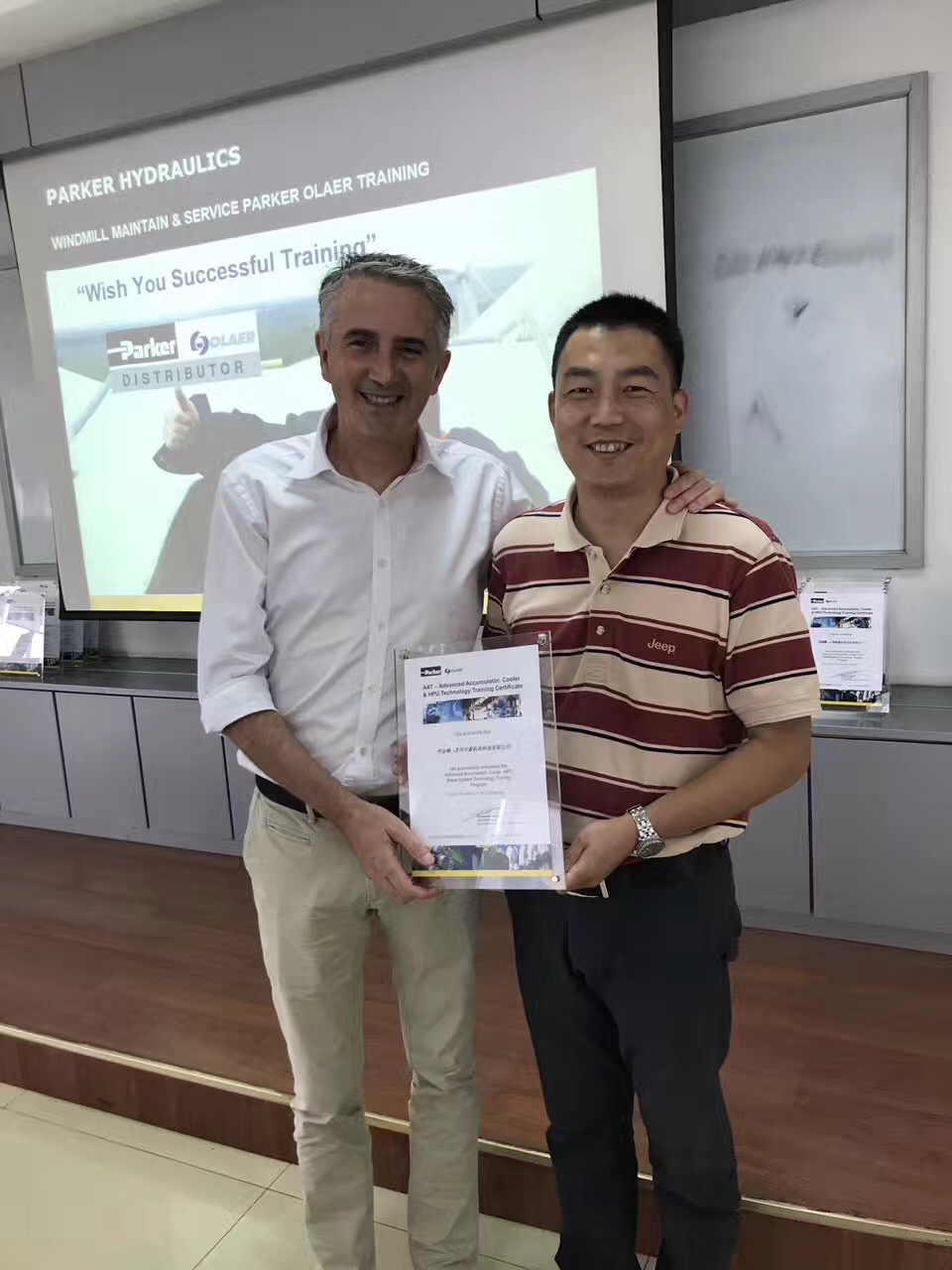 Parker液壓培訓(xùn)順利通過，畜能器；冷卻器；維修；購買可以聯(lián)絡(luò)我們