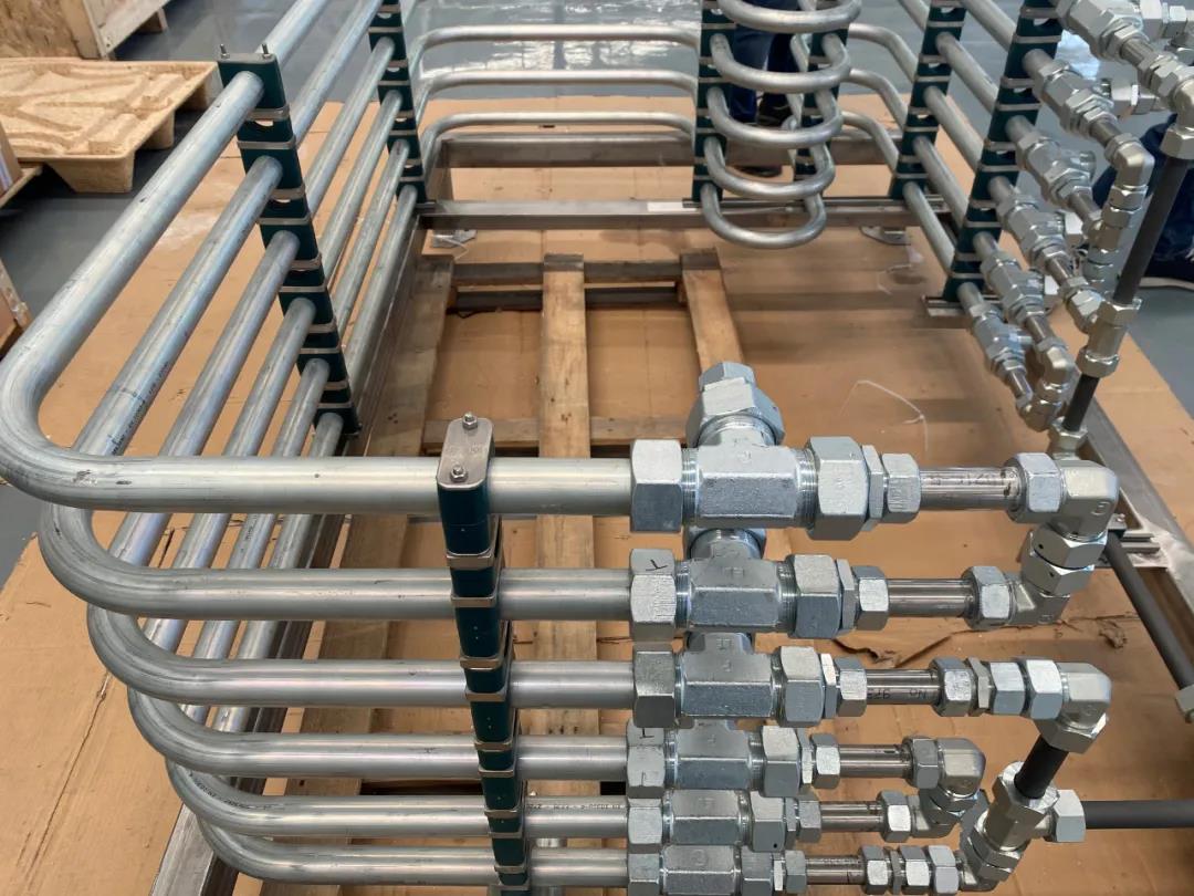 在派克眾多的明星產(chǎn)品中， 無論是論實(shí)力、拼資歷，還是比知名度，怎么都少不了EO卡套接頭！ 